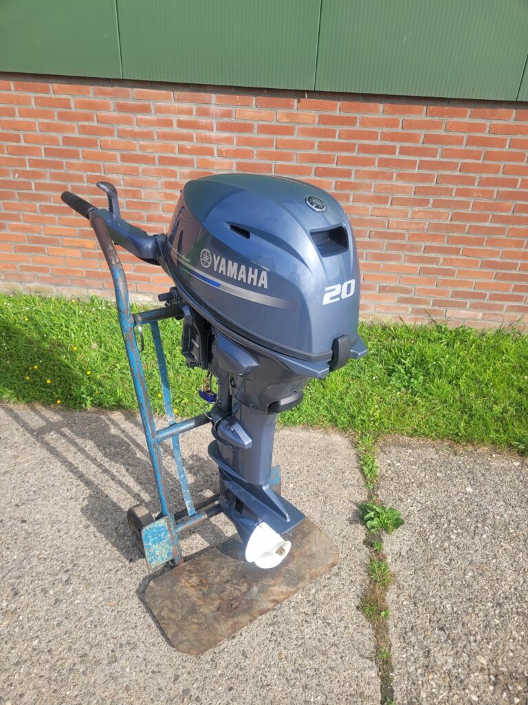 Yamaha 20 pk 4-takt langstaart